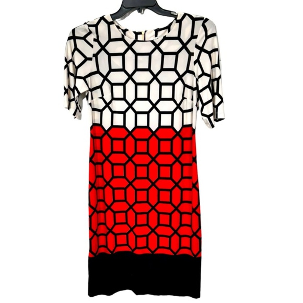 Madison Leigh Women’s Geometrical Design Dress Size 6. 18”Bust.‎ 41”L.